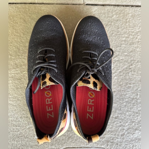 Cole Haan Sneakers like new - Picture 3 of 4